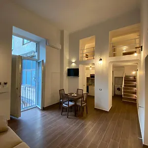 Apartment Silvi's House, Neapel